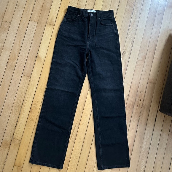 Reformation Black Wilder Jean in Size 26 - Picture 4 of 6